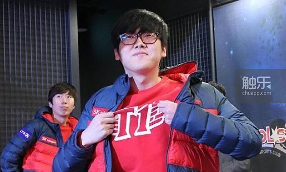 今天的德国杯首发阵容： Tarzan 对阵他旧俱乐部 Weibo Gaming