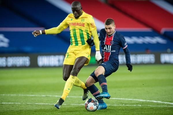 Scout自加盟LNG后三个赛季常规赛战绩越来越差