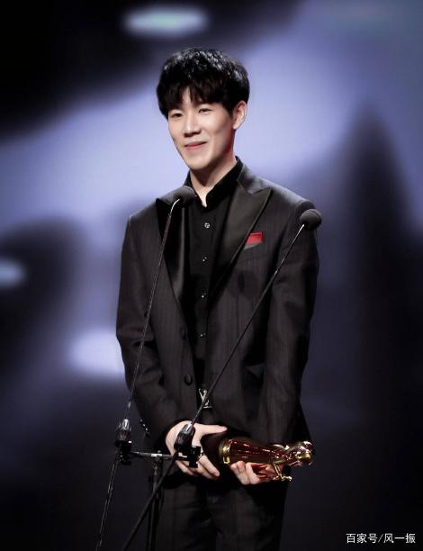 FaZe和 Fnatic 在2025年StarLadder布达佩斯Major的首场比赛中取得胜利