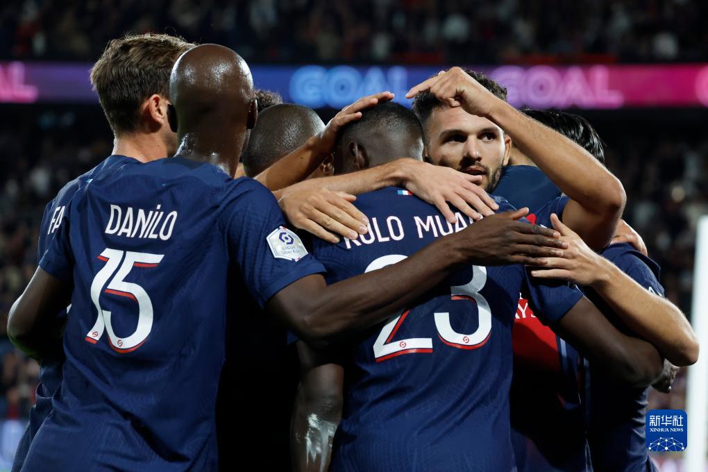 NiKo拿下1.40 Rating帮助队伍成功闯入决赛