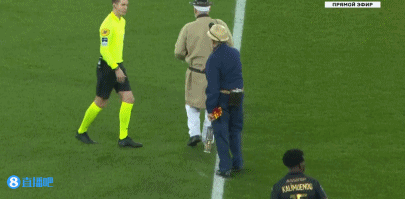 国产ADC到S10全部哑火，看来他才是LPL下路试金石